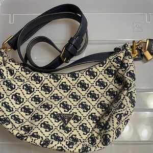 GUESS Black and Cream Patterned Women's Bag Authentic